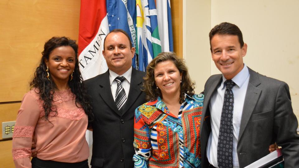 Membros da Comissão de Ética Pública da UFU (Foto: Fabiano Goulart)