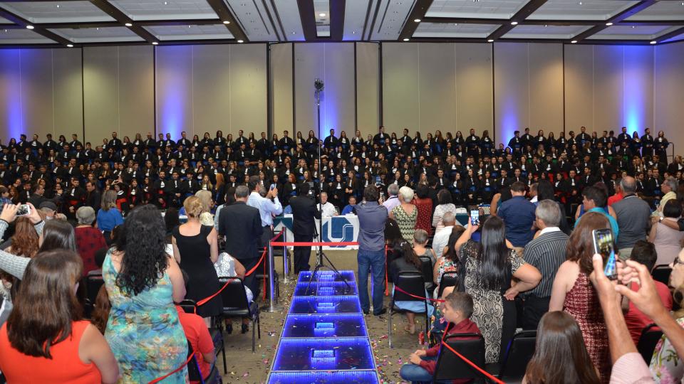 Cerimônia ocorreu no Center Convention (Foto: Milton Santos)
