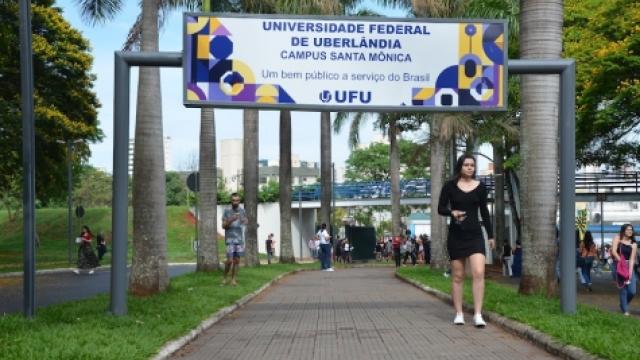 Cerca de 65% dos candidatos inscritos realizaram as provas do Vestibular 2022 da UFU. (Foto: Alexandre Santos)