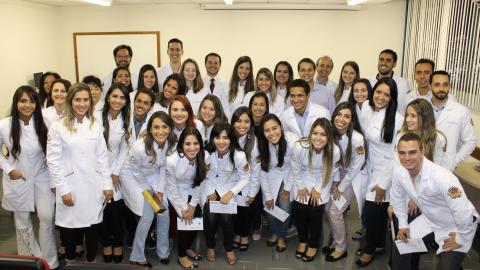A 73ª turma de Odontologia da UFU colou grau na manhã de sexta-feira, 29 de janeiro, no bloco 4L, Campus Umuarama.
