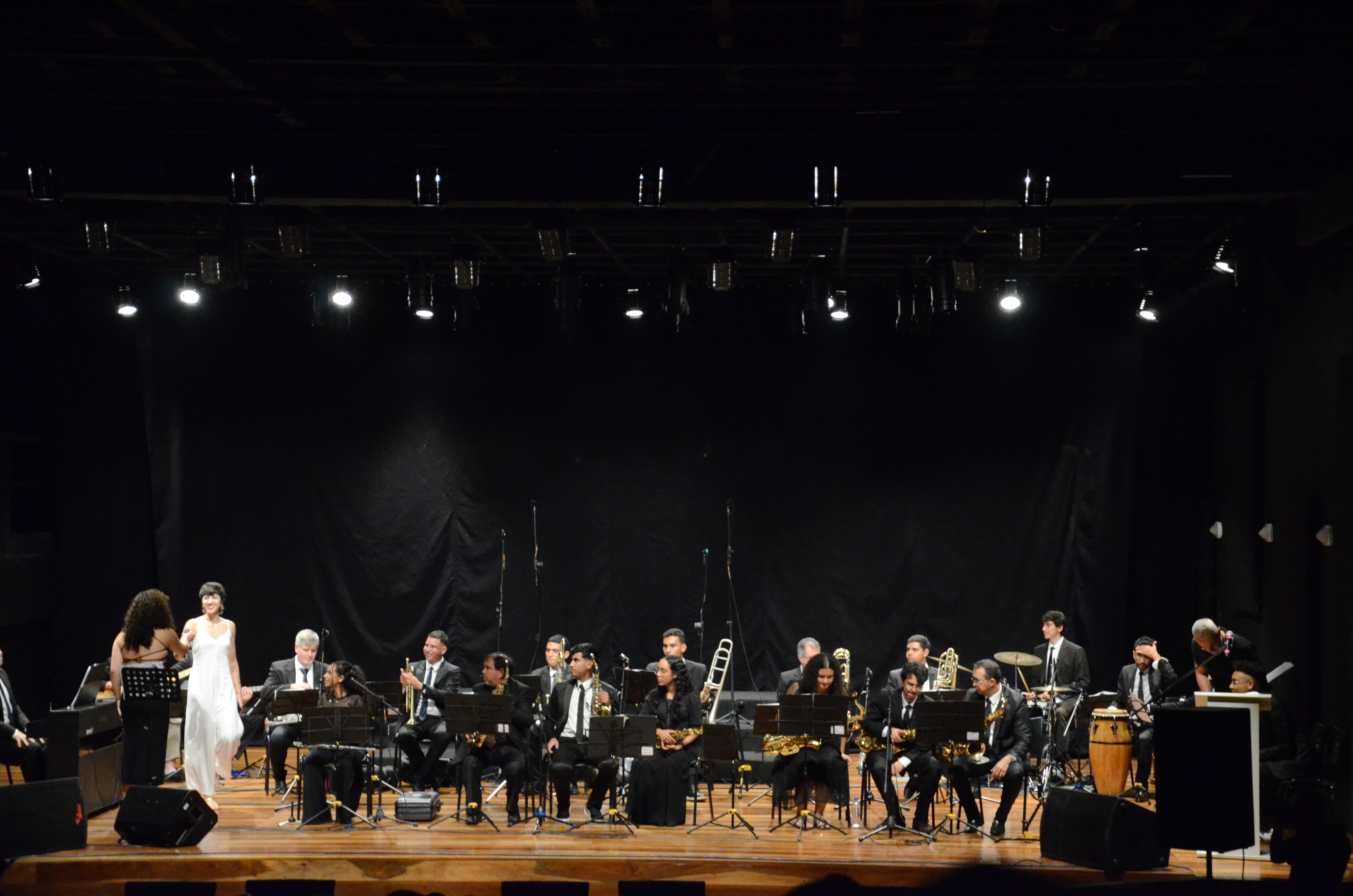 Inauguração Teatro da UFU (foto: Eduarda Koyama)