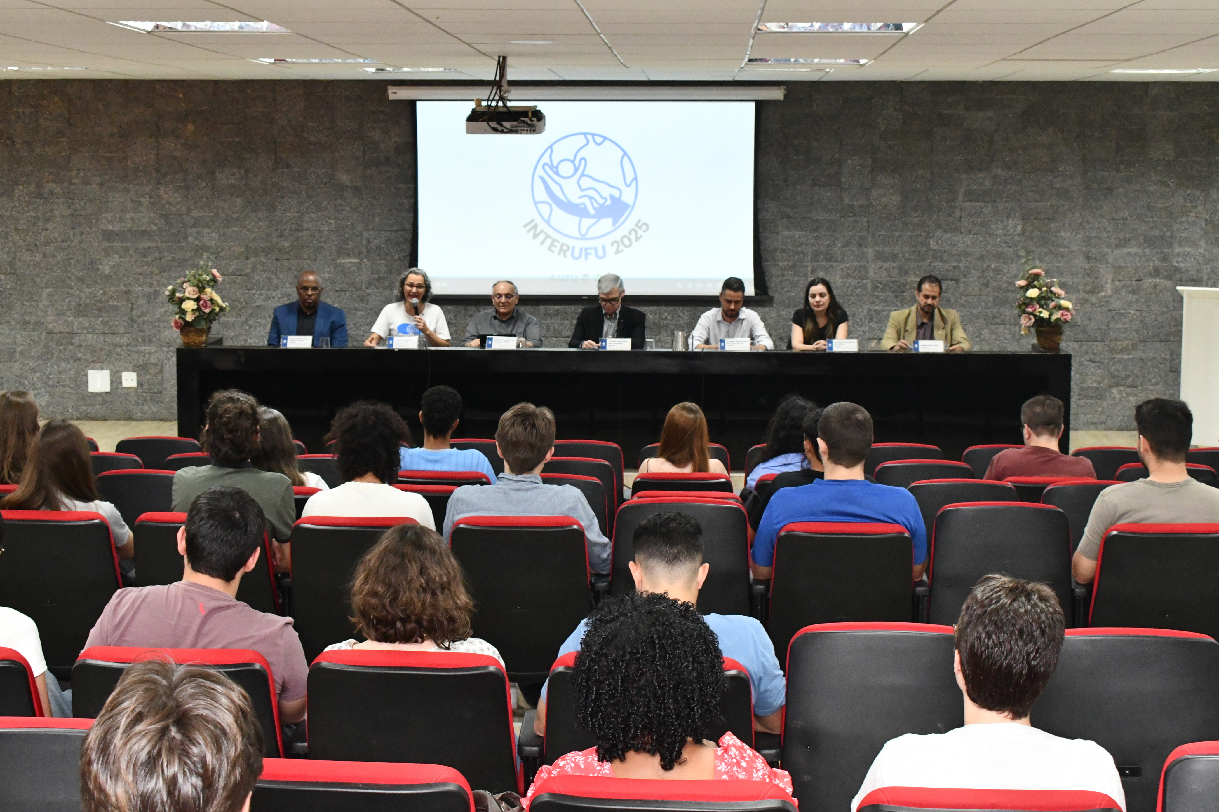 Semana de Internacionalização da UFU - INTERUFU 2025  (Milton Santos)