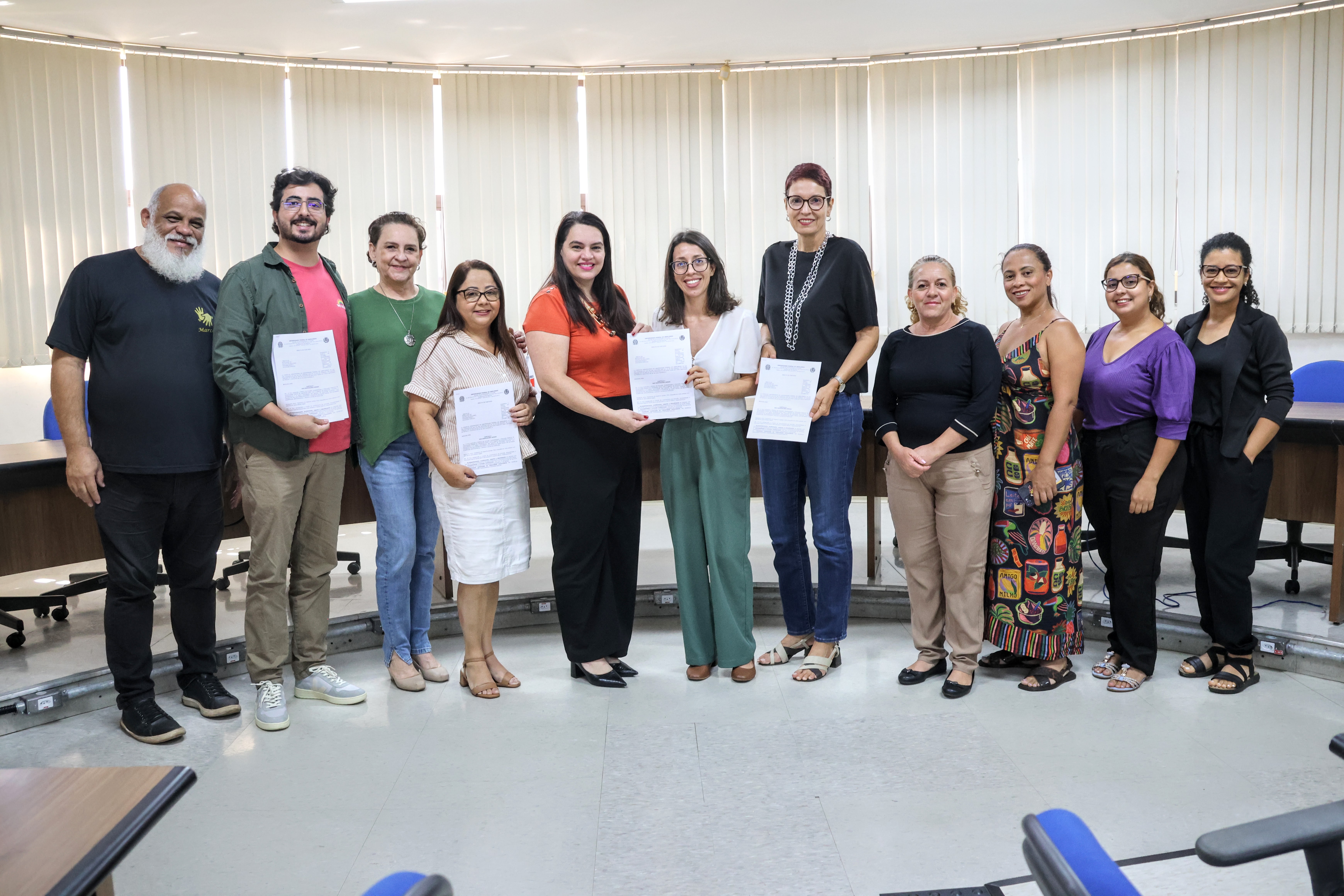 Entrega da minuta da comissão de inclusão e acessibilidade