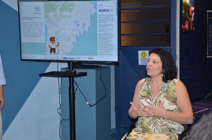 Secretária Anna Paula Feminella