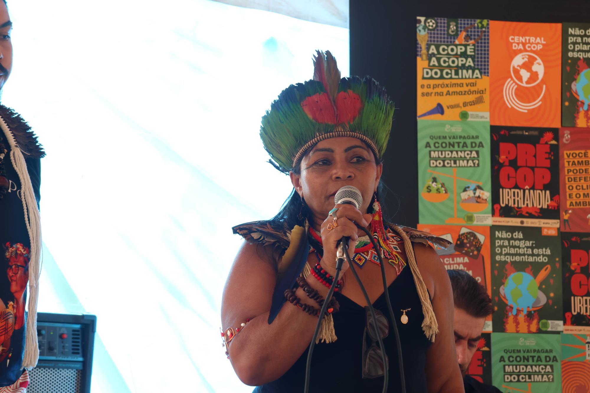 Foto da Cacica Kawany Tupinambis Yberaba