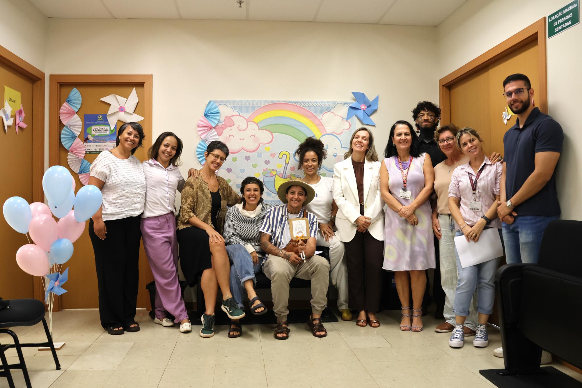Ser Rio, testemunhas, familiares, amigos e profissionais no Palácio da Justiça