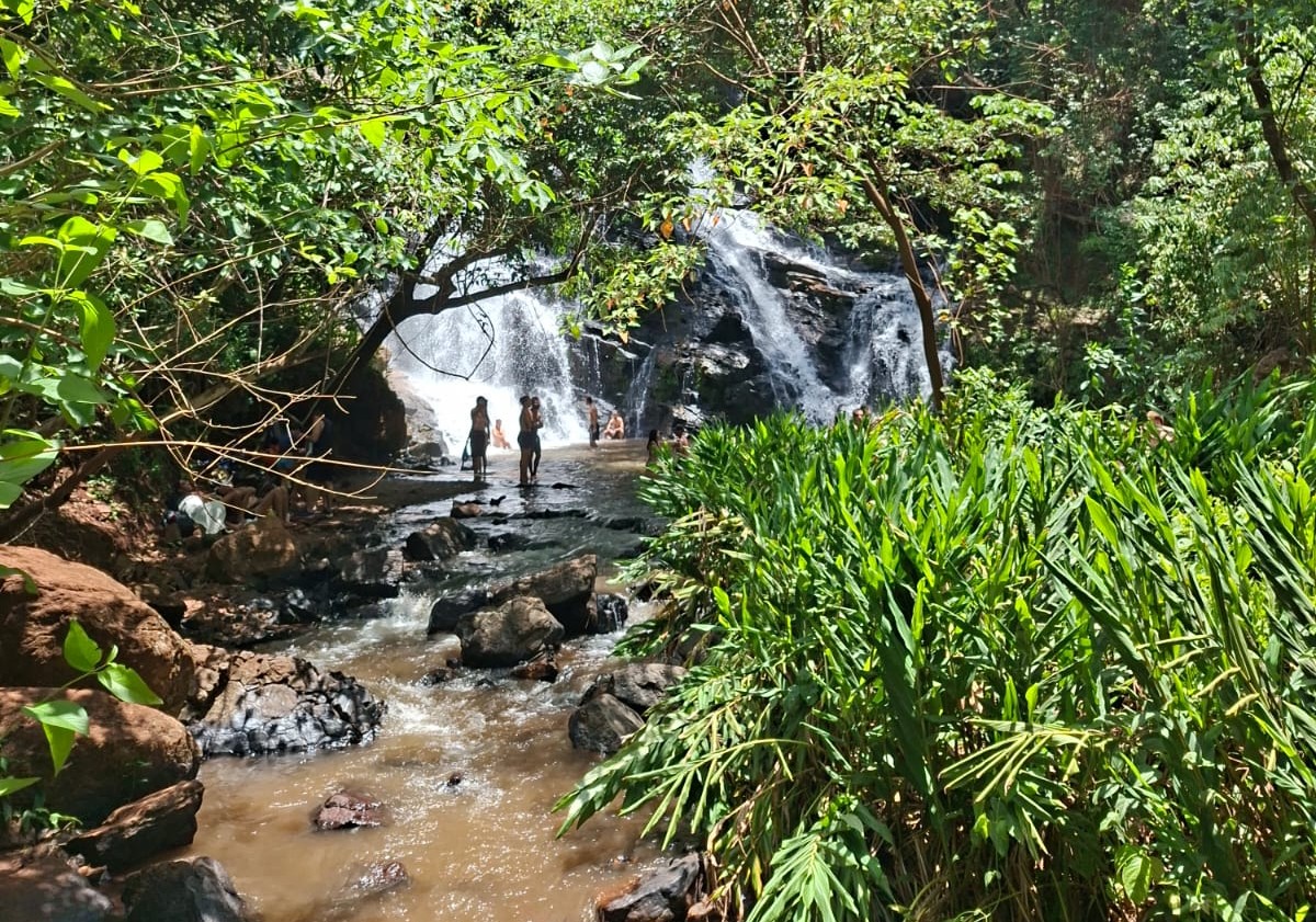 Registro da Cachoeira do Marimbondo, uma das cascatas preservadas pelo parque.