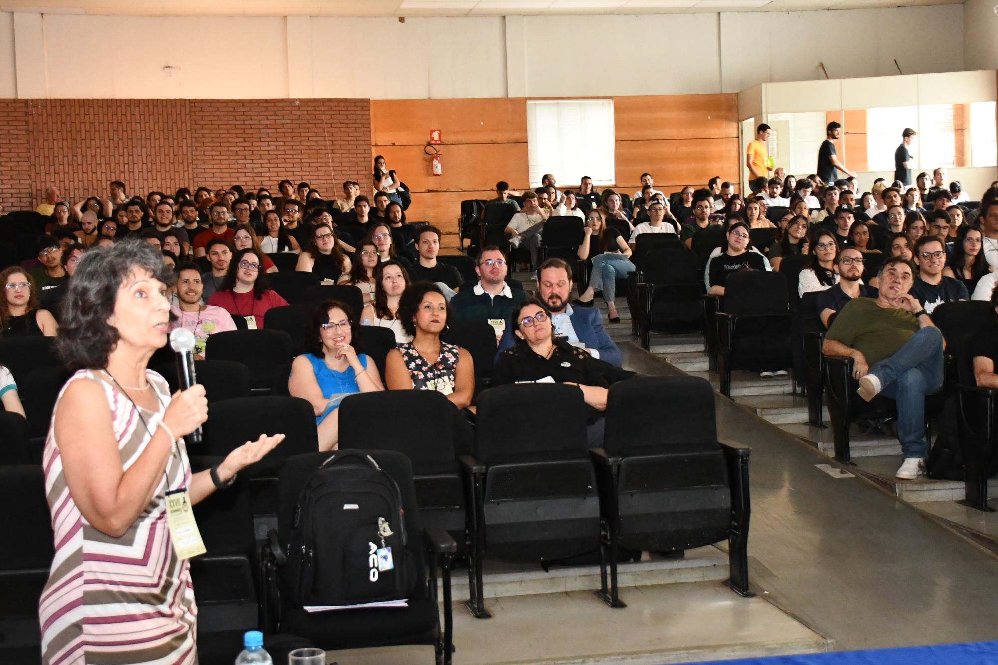 Professora Verônica participa da JORNEQ desde suas primeiras edições. (Foto: Milton Santos) 