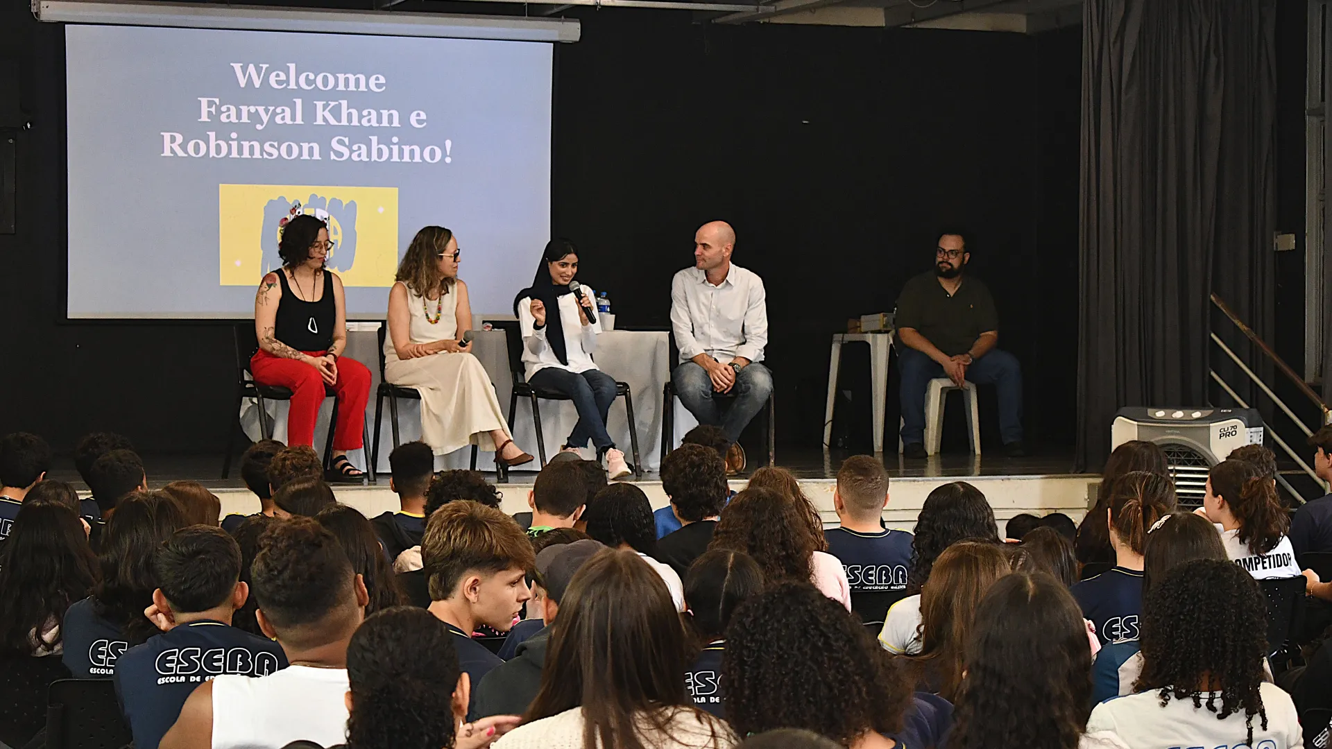 Roda de conversa e troca cultural movimentam a Eseba