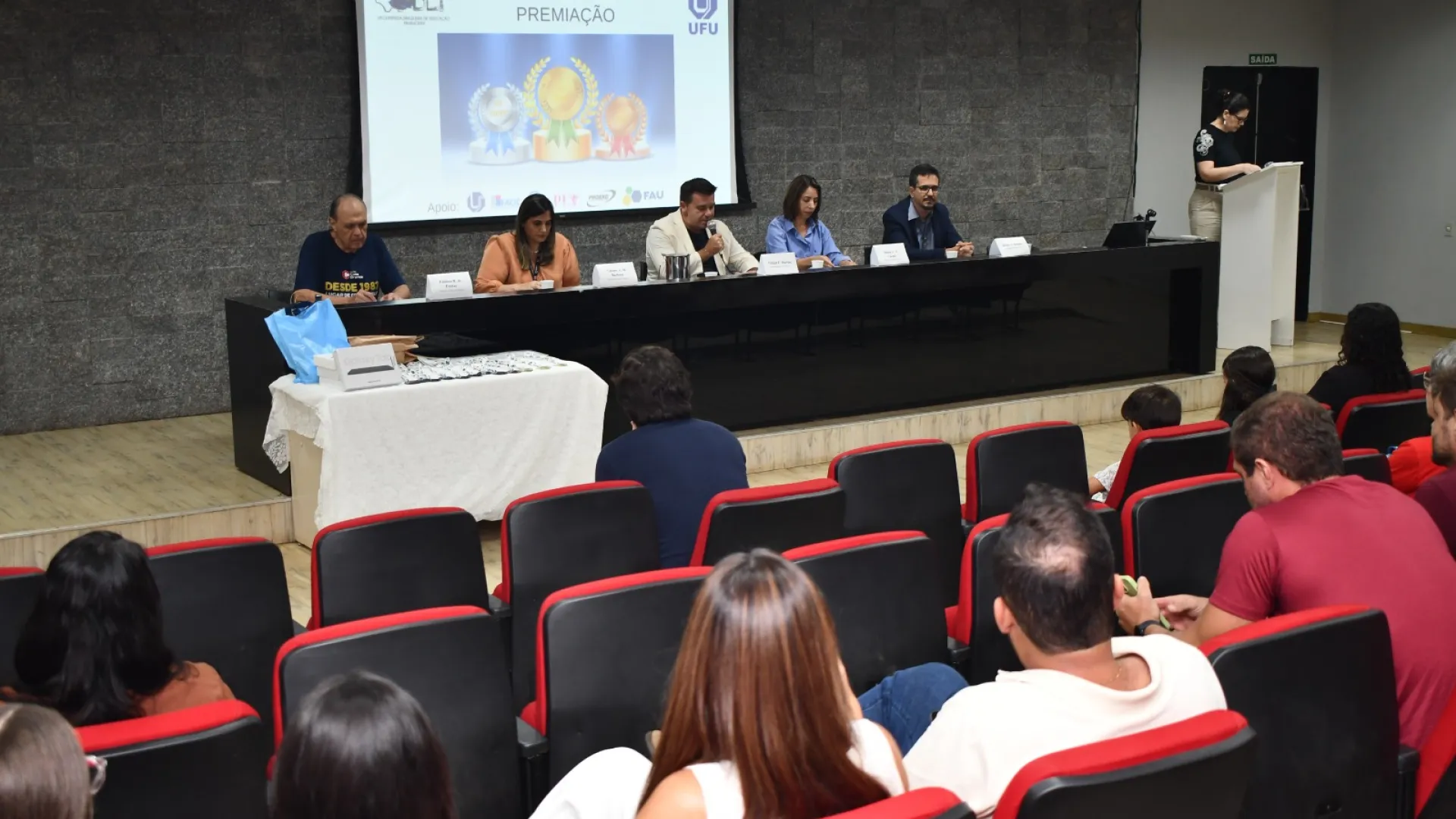 Registro da cerimônia de premiação