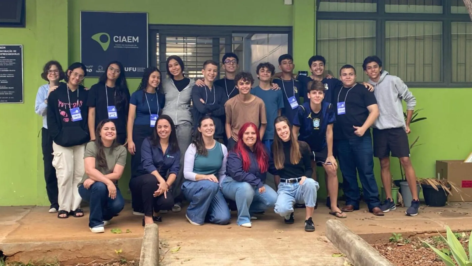Encontro entre empresa incuba e estudantes do Colégio de Aplicação da UFU.