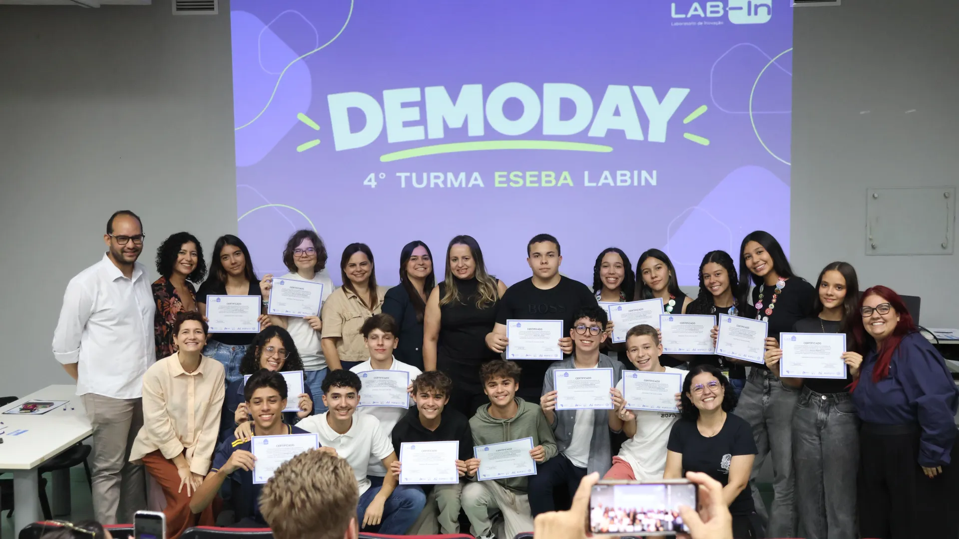 Turma no demoday