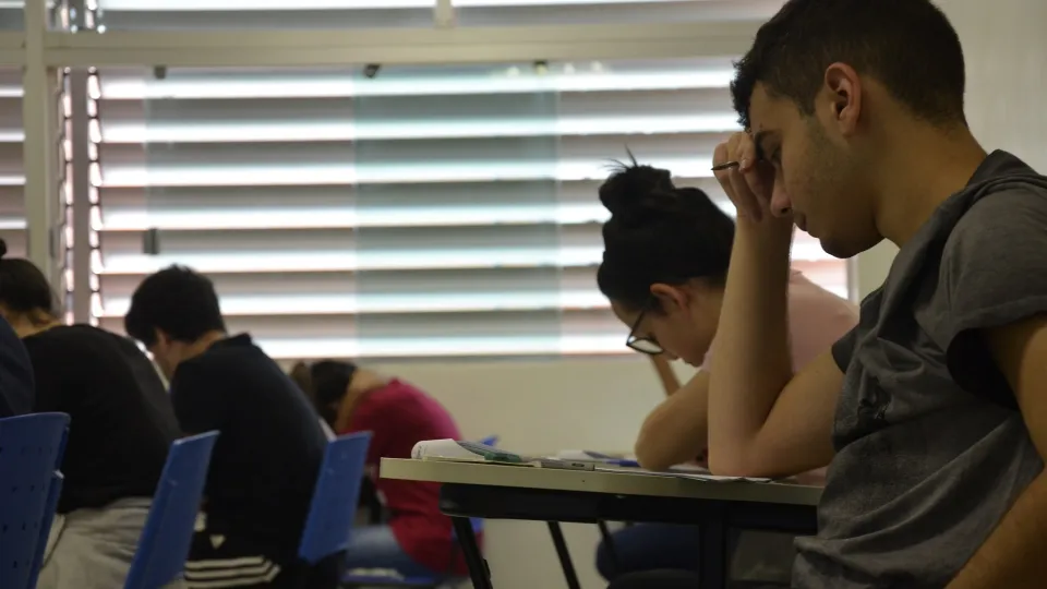 O Campus Santa Mônica foi um dos locais onde foram aplicadas as provas (foto: Marco Cavalcanti)