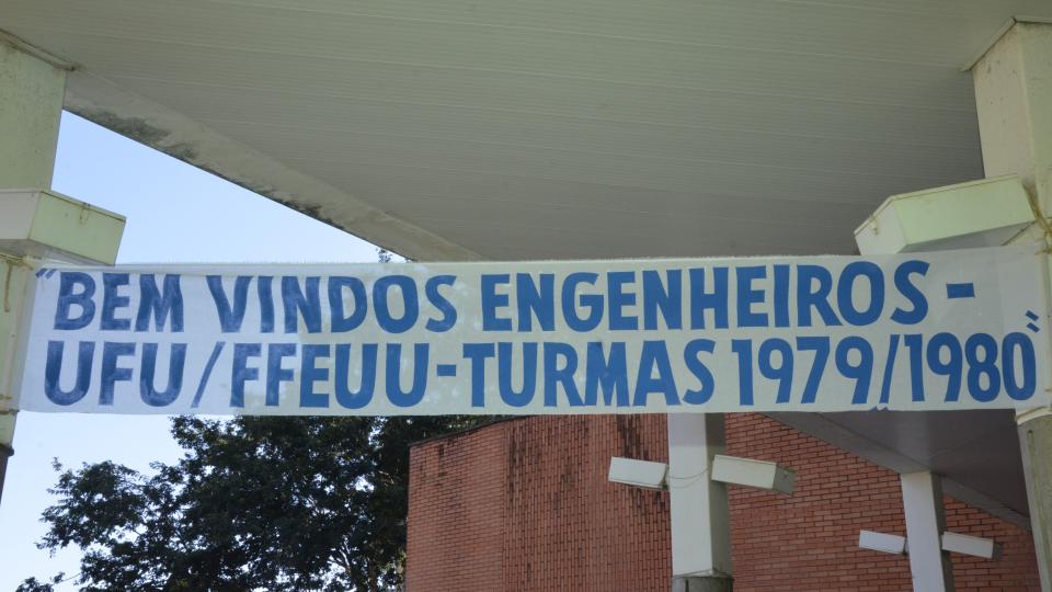 Comemorações de 35 anos da formatura de engenheiros da UFU (foto: Milton Santos)