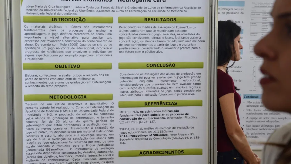 Exposição dos trabalhos ocorreu no Centro Esportivo Universitário da UFU (Foto: Marco Cavalcanti)