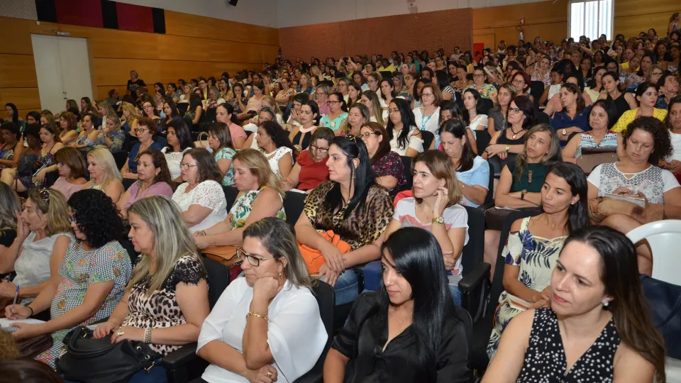 Encontro acontece no Campus Santa Mônica (Foto: Milton Santos) 
