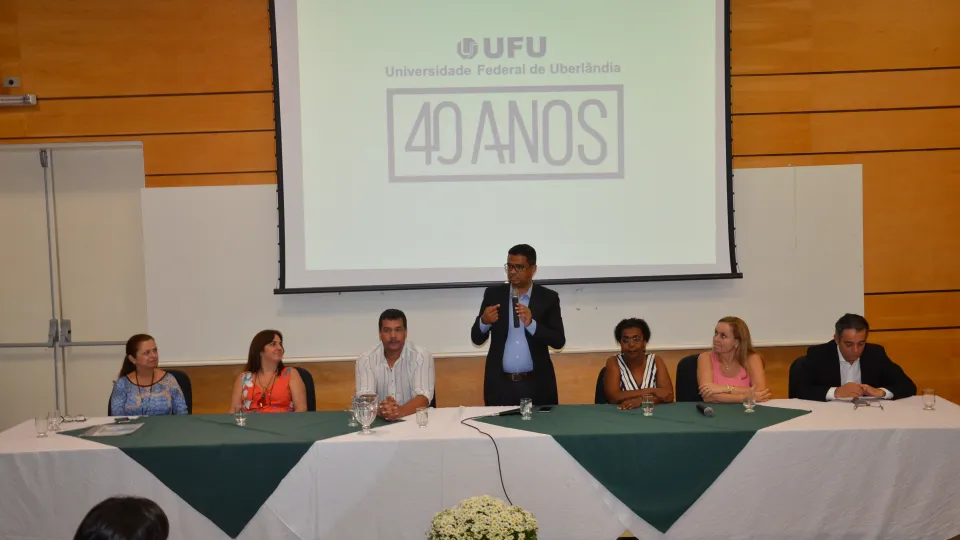 Encontro acontece no Campus Santa Mônica (Foto: Milton Santos) 