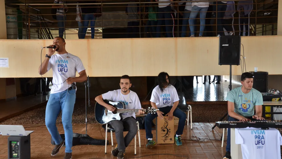 Vem pra UFU Monte Carmelo (Foto: Milton Santos)