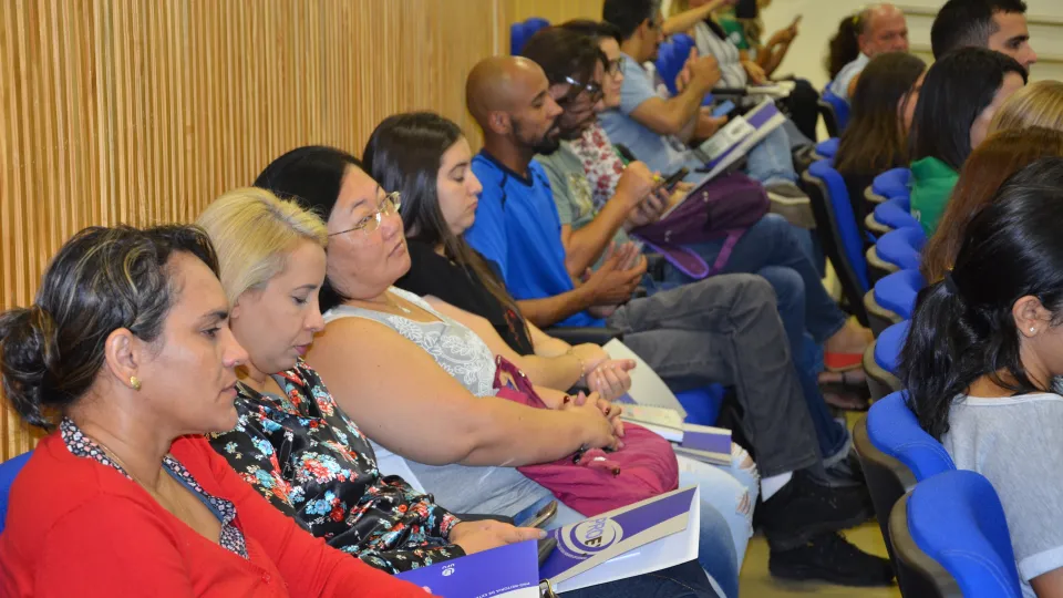 Evento acontece no Bloco 5R, do Campus Santa Mônica da UFU (Foto: Milton Santos)
