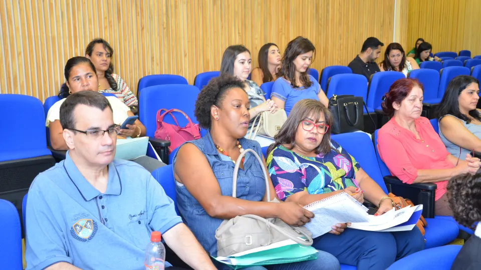 Evento acontece no Bloco 5R, do Campus Santa Mônica da UFU (Foto: Milton Santos)