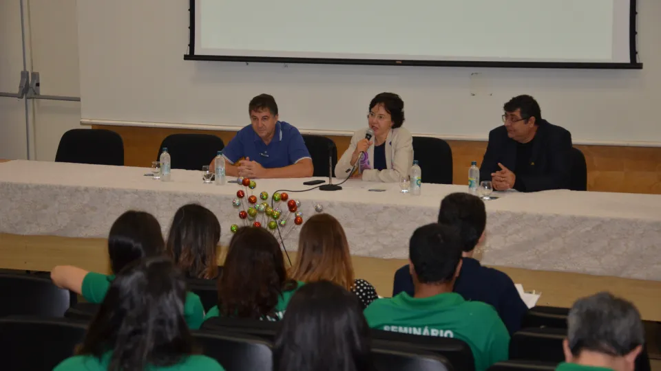 Evento aconteceu no Anfiteatro do Bloco 3Q (Foto: Milton Santos)