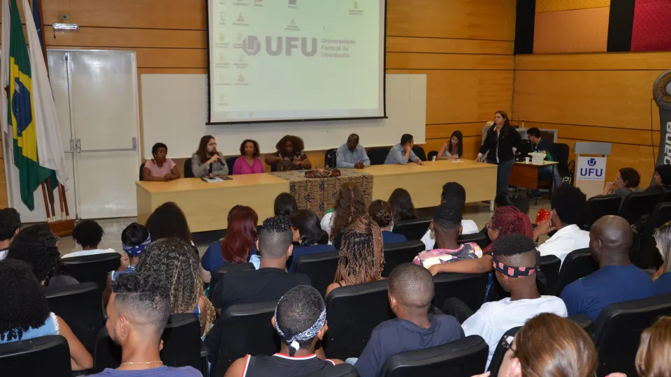 Algumas programações ocorreram no Anfiteatro do 3Q (Foto: Milton Santos)