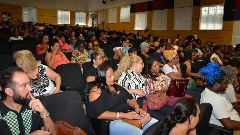 Algumas programações ocorreram no Anfiteatro do 3Q (Foto: Milton Santos)