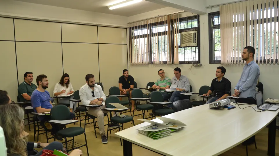 O evento ocorreu na sala de Reuniões do Centro de Incubação de Atividades Empreendedoras (Foto: Milton Santos)