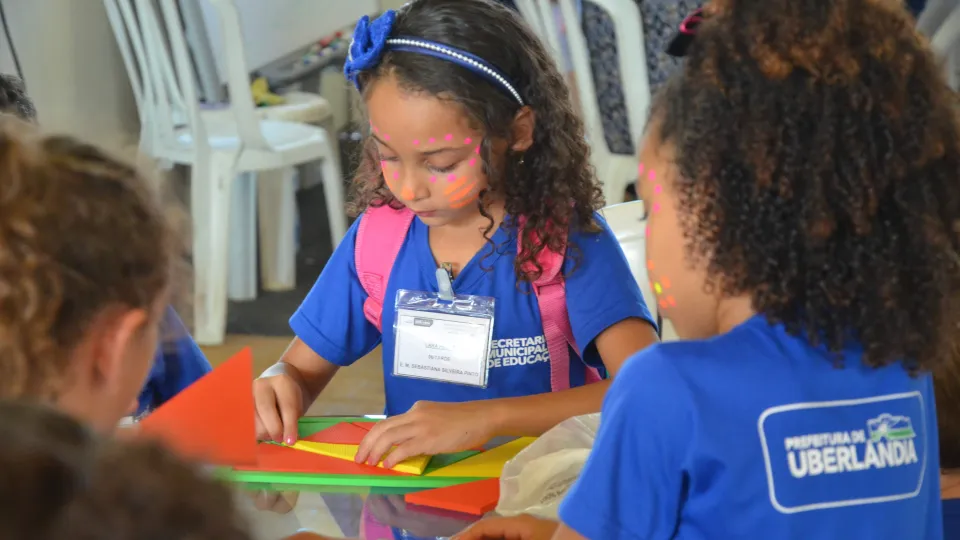 O Público principal são os estudantes de ensino fundamental e médio, mas o evento é aberto (foto: Marco Cavalcanti)