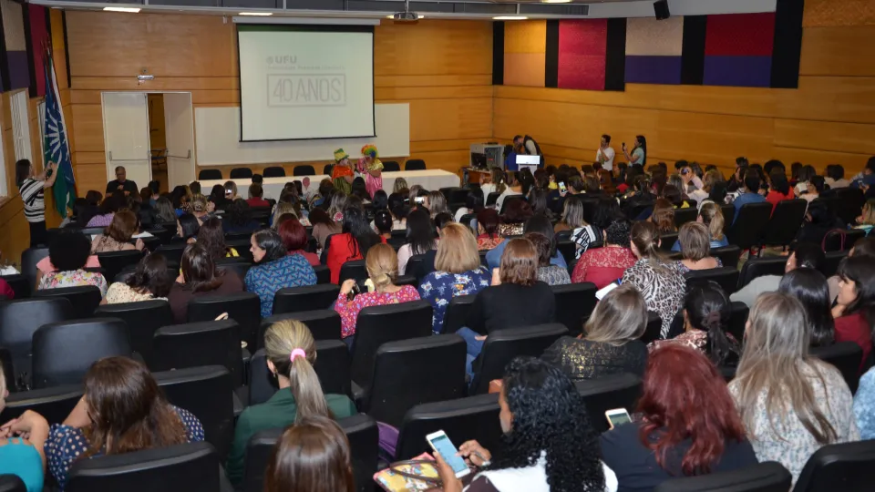 Abertura do evento aconteceu no Anfiteatro do Bloco 3Q (Foto: Milton Santos)