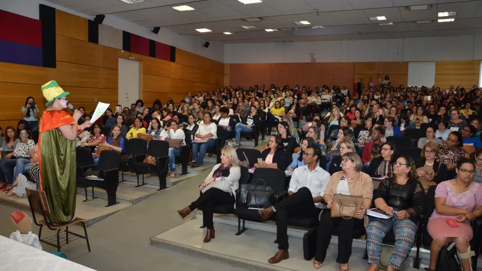 Abertura do evento aconteceu no Anfiteatro do Bloco 3Q (Foto: Milton Santos)