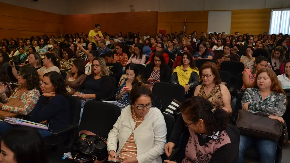 Abertura do evento aconteceu no Anfiteatro do Bloco 3Q (Foto: Milton Santos)