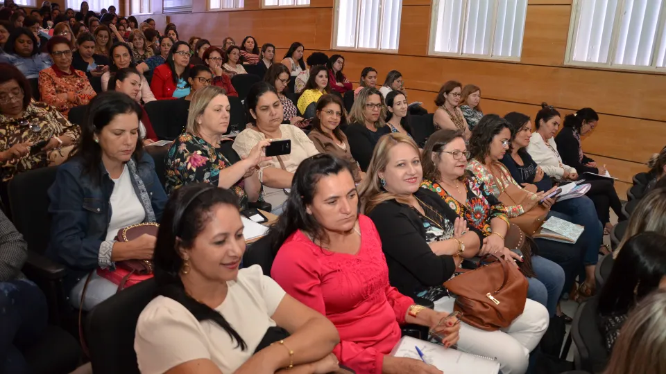 Abertura do evento aconteceu no Anfiteatro do Bloco 3Q (Foto: Milton Santos)