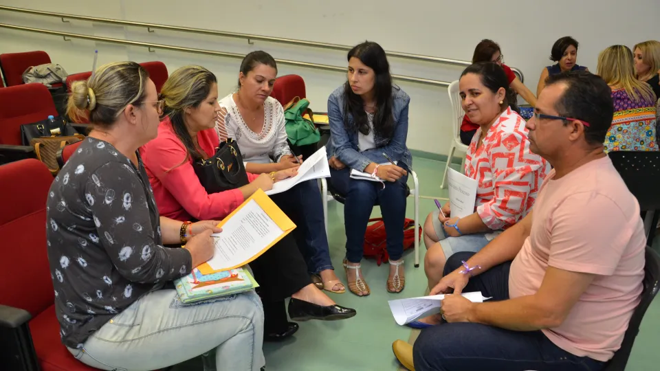 Palestras acontecerem no Anfiteatro do Bloco 5O (Foto: Milton Santos)