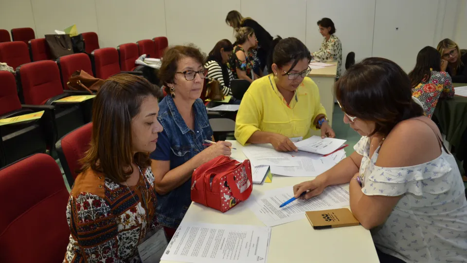 Palestras acontecerem no Anfiteatro do Bloco 5O (Foto: Milton Santos)