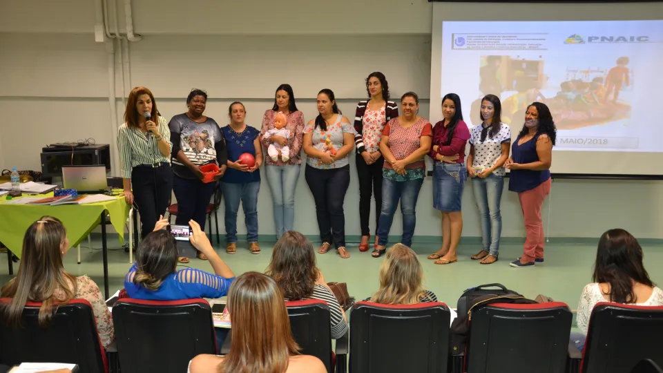Palestras acontecerem no Anfiteatro do Bloco 5O (Foto: Milton Santos)