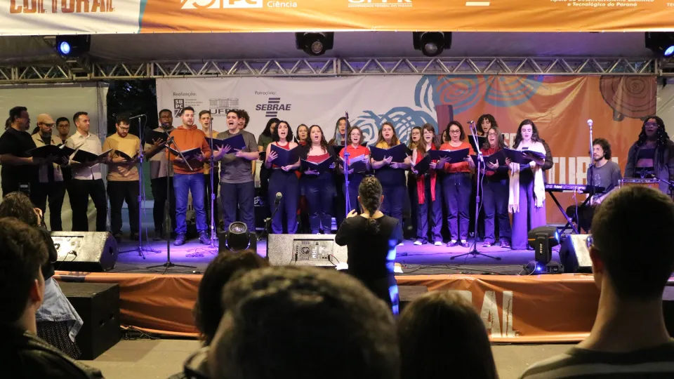 A 75ª Reunião Anual da SBPC está sendo realizada na UFPR (fotos: Marco Cavalcanti/UFU)