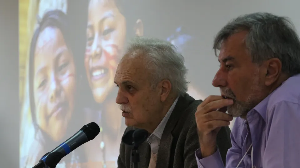 A 75ª Reunião Anual da SBPC está sendo realizada na UFPR (fotos: Marco Cavalcanti/UFU)