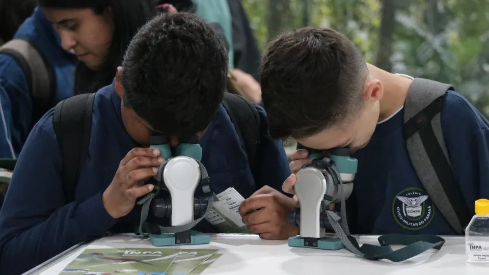 A 75ª Reunião Anual da SBPC está sendo realizada na UFPR (fotos: Marco Cavalcanti/UFU)