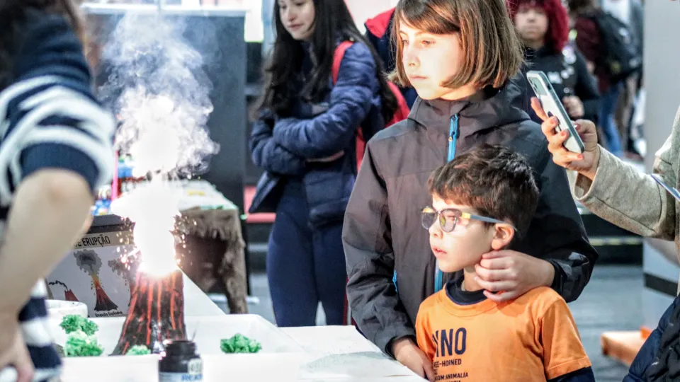 A 75ª Reunião Anual da SBPC está sendo realizada na UFPR (fotos: Marco Cavalcanti/UFU)