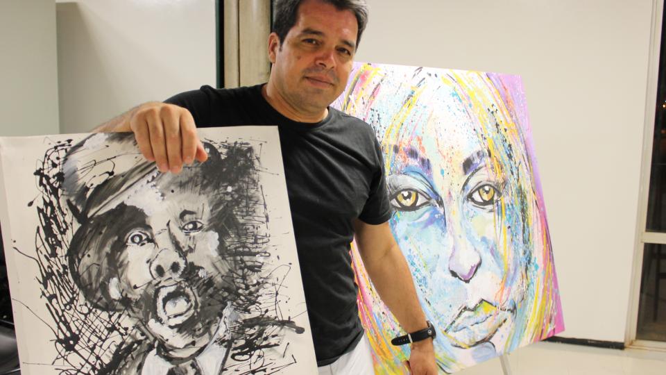 A Pop Art de Arnaldo Ferreira integrou mais um Sarau “Sons Poéticos” (foto: Marco Cavalcanti)