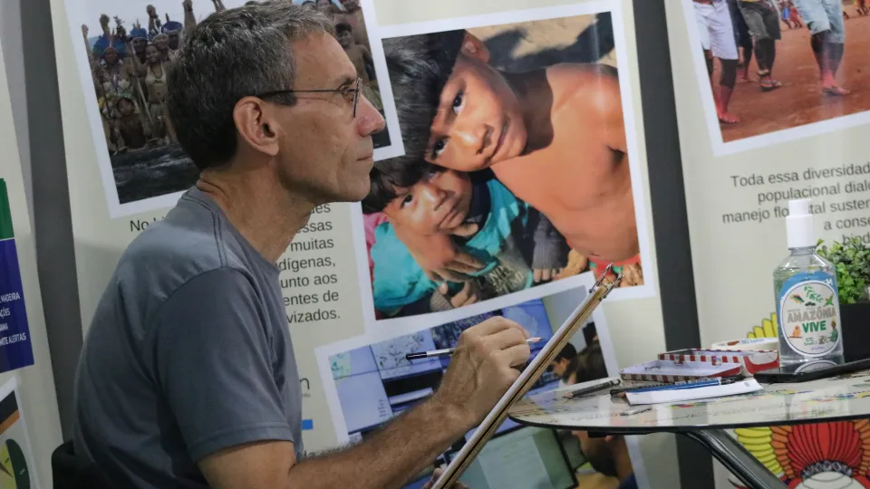 A 75ª Reunião Anual da SBPC está sendo realizada na UFPR (fotos: Marco Cavalcanti/UFU)