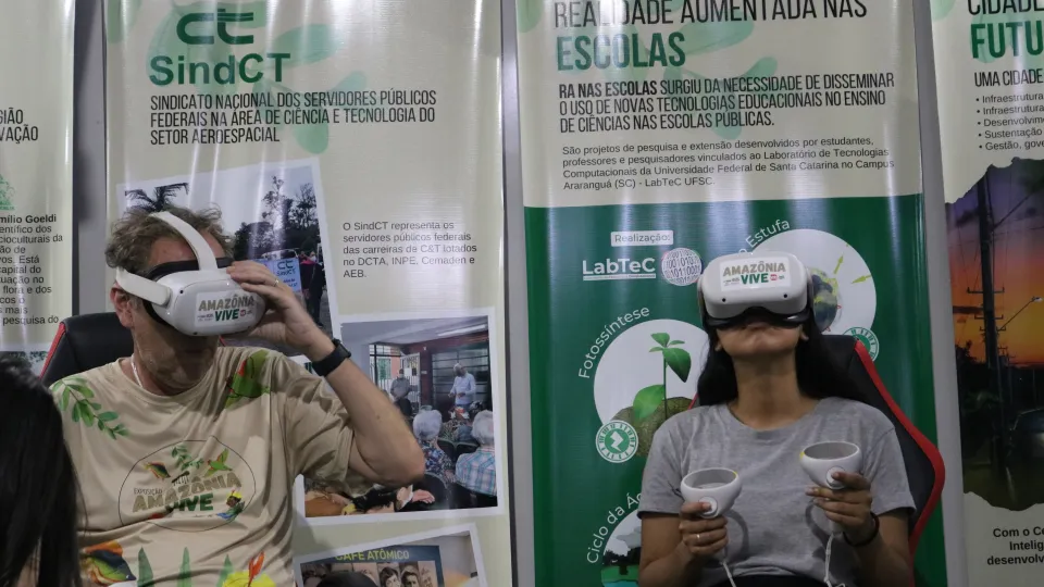 A 75ª Reunião Anual da SBPC está sendo realizada na UFPR (fotos: Marco Cavalcanti/UFU)