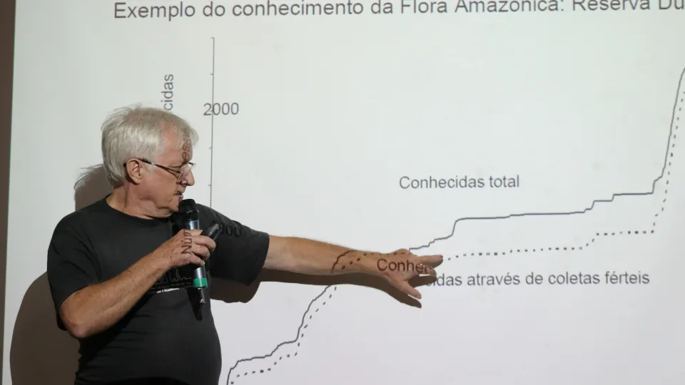 A 75ª Reunião Anual da SBPC está sendo realizada na UFPR (fotos: Marco Cavalcanti/UFU)