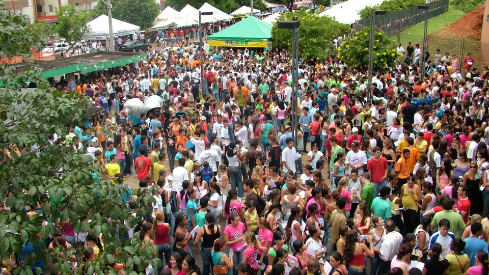 Milton Santos, fotógrafo da UFU, comemora 46 anos de profissão 