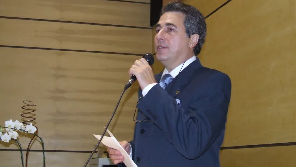 Milton Santos, fotógrafo da UFU, comemora 46 anos de profissão 