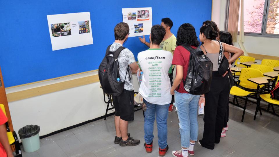 Recepção dos estudantes internacionais. (Foto: Milton Santos)