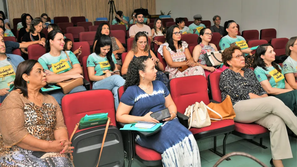 Evento de lançamento dos produtos que compõem a metodologia Diário de Ideias (Milton Santos)