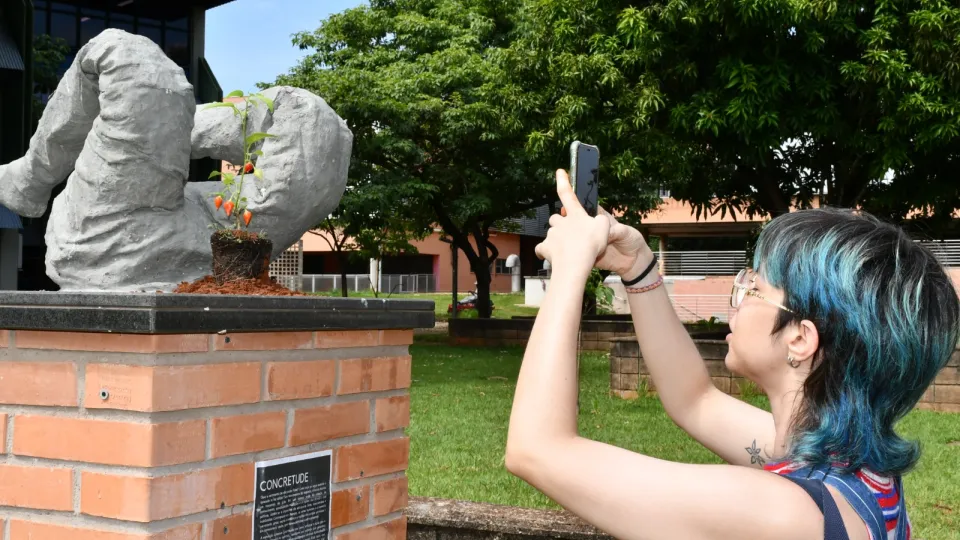 Exposição coletiva `Concretude"  (Milton Santos)