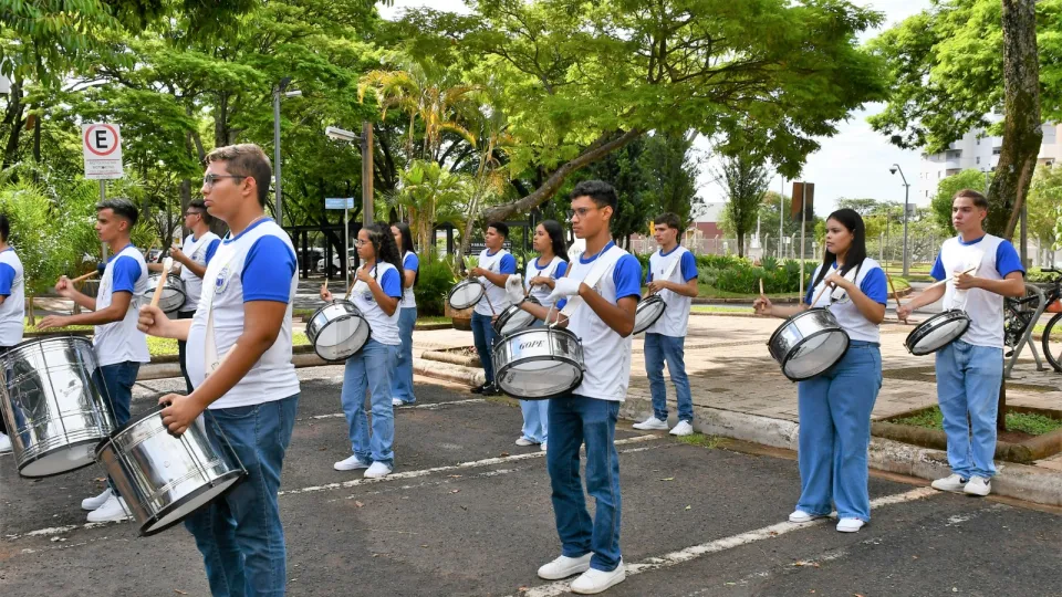 Fanfarra Cleonaldo Brasileiro de Alvarenga, da cidade de Campina Verde (Milton Santos)